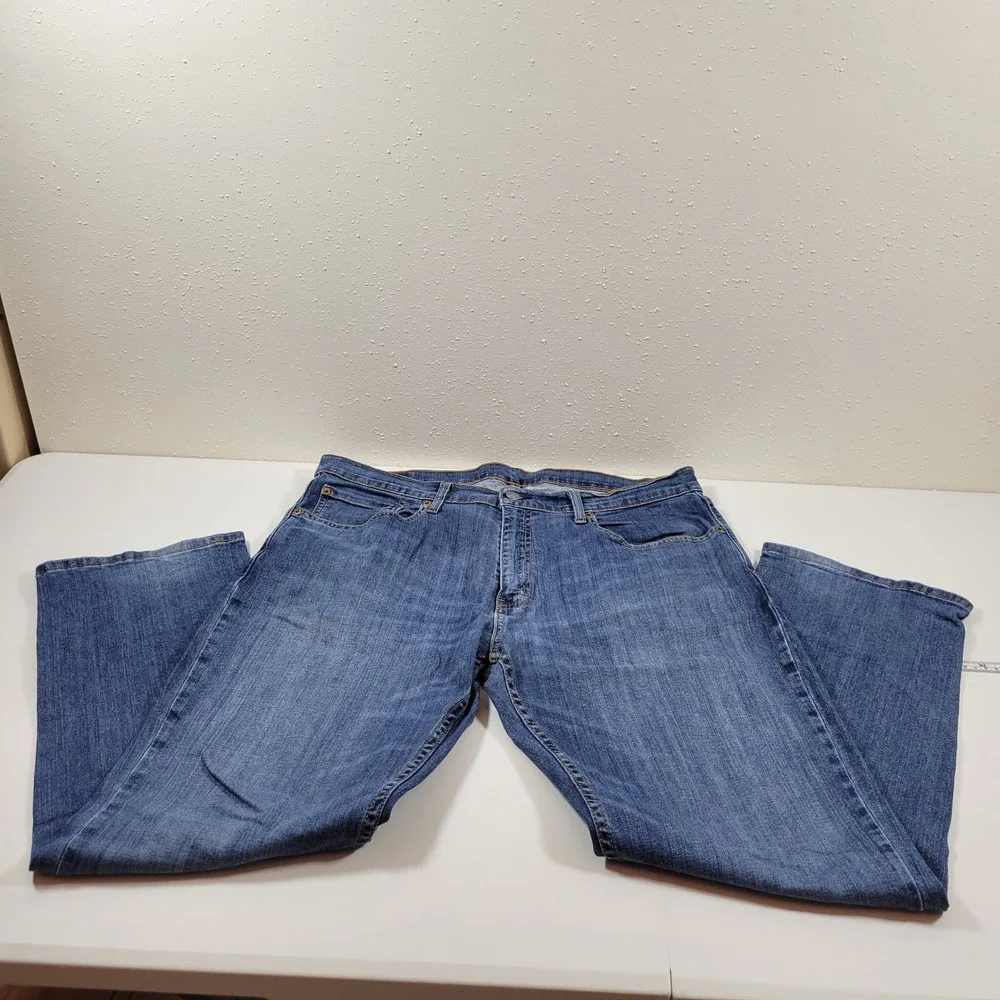 Levi's 559 Relaxed Straight Jeans Mens 36x30 Blue Excellent Medium‎ Wash Denim